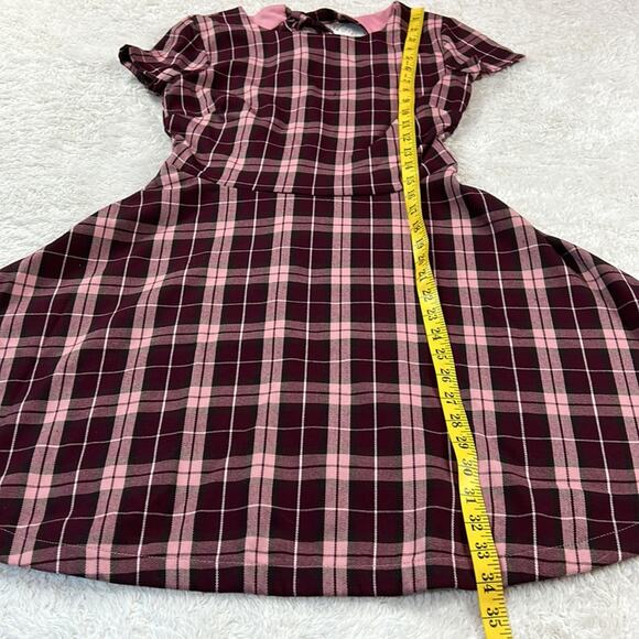 B. Darlin pink plaid fit and flare short sleeved dress, size 9 or 10 - Picture 4 of 8